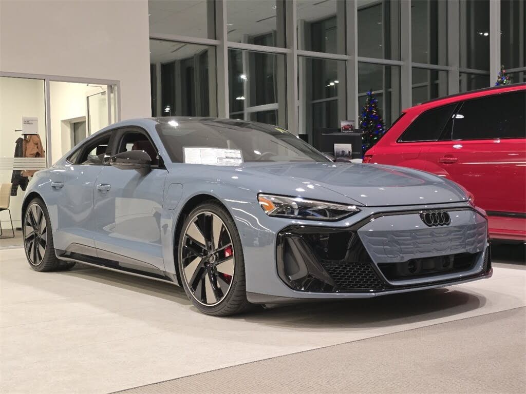 2026 Audi S e-tron GT quattro Prestige