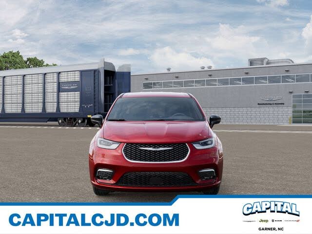 2026 Chrysler Pacifica Select FWD