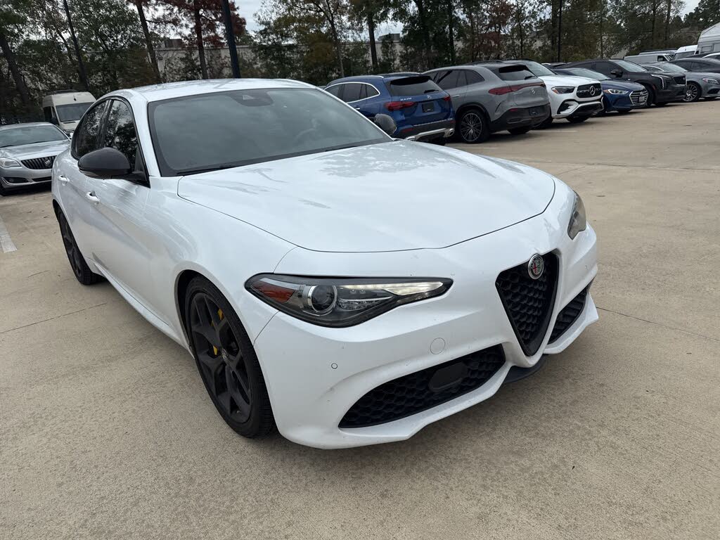 2020 Alfa Romeo Giulia Ti Sport RWD
