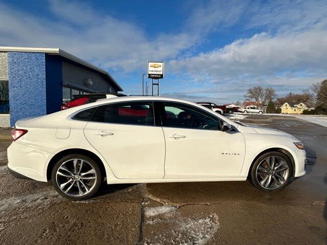 2022 Chevrolet Malibu LT FWD