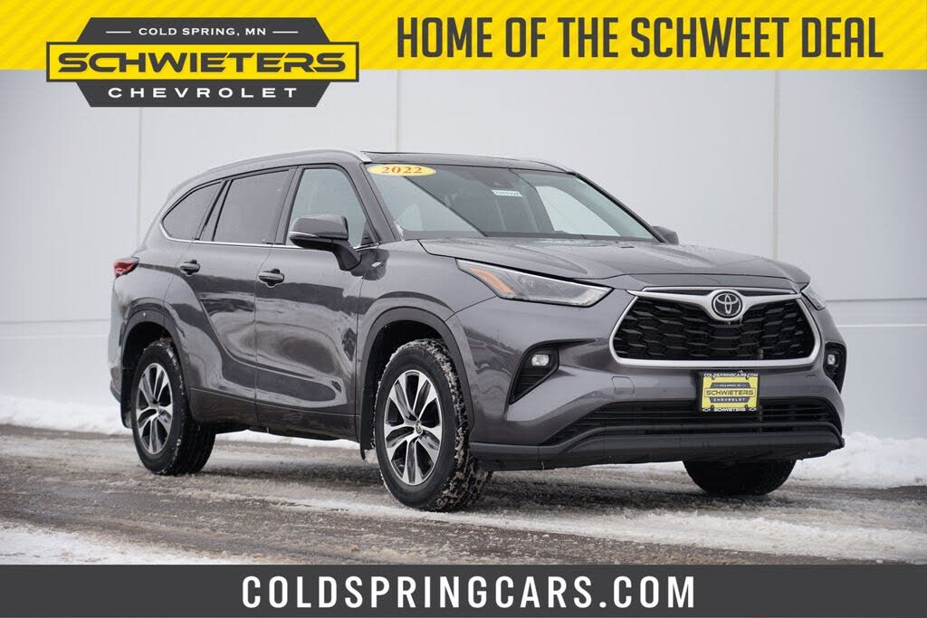 2022 Toyota Highlander XLE AWD