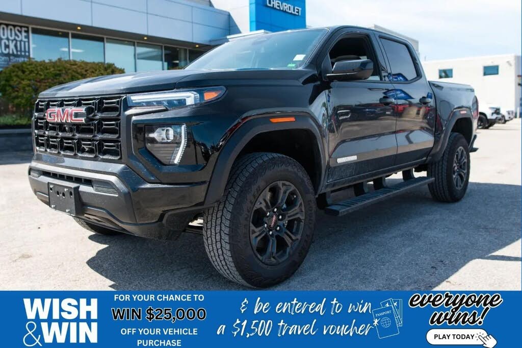 2025 GMC Canyon Elevation Crew Cab 4WD