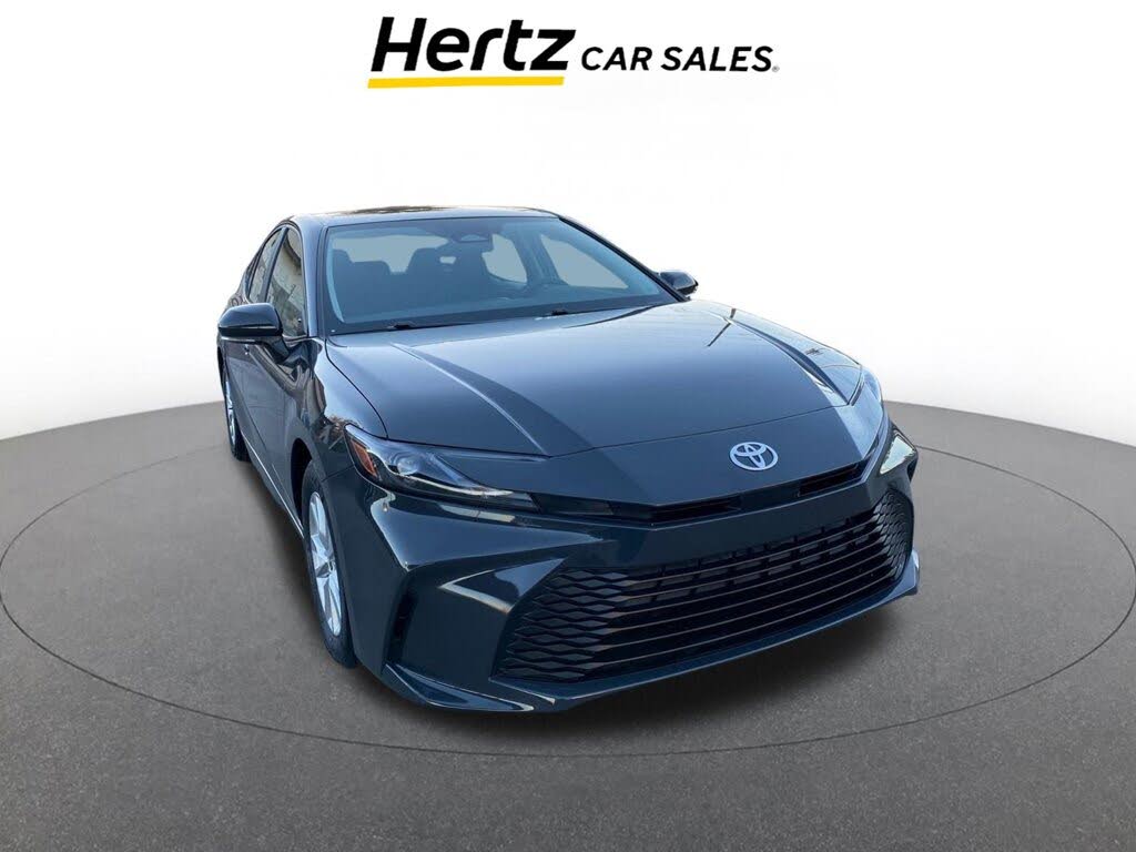 2025 Toyota Camry LE FWD