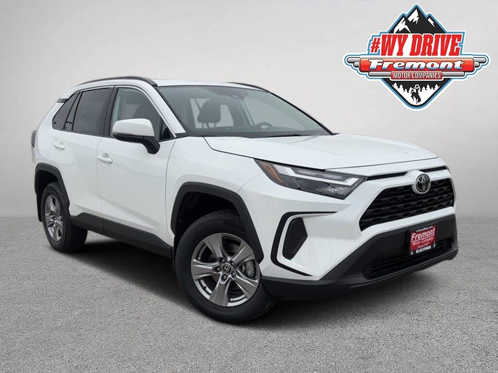 2025 Toyota RAV4 XLE AWD
