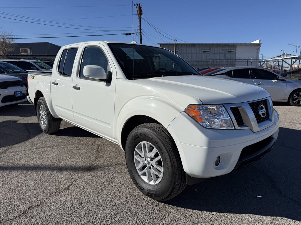 2018 Nissan Frontier PRO-4X Crew Cab 4WD