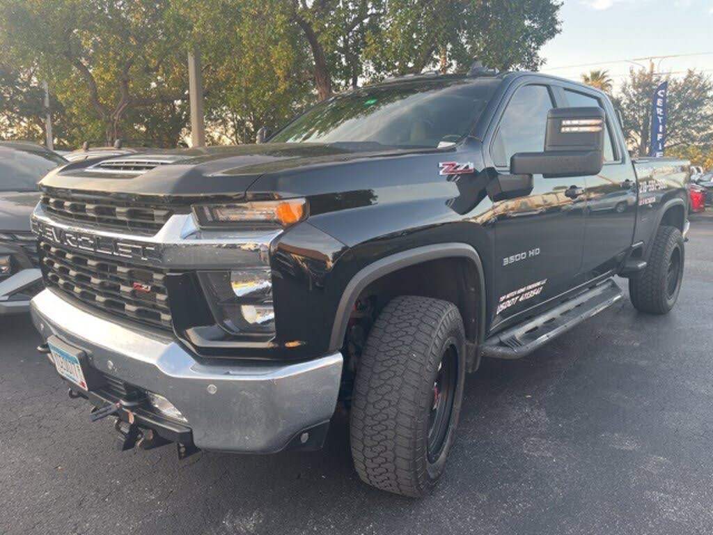 2020 Chevrolet Silverado 3500HD LT Crew Cab 4WD