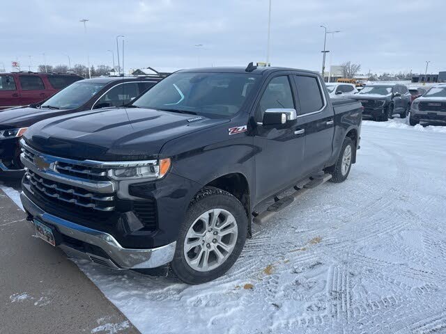 2023 Chevrolet Silverado 1500 LTZ Crew Cab 4WD