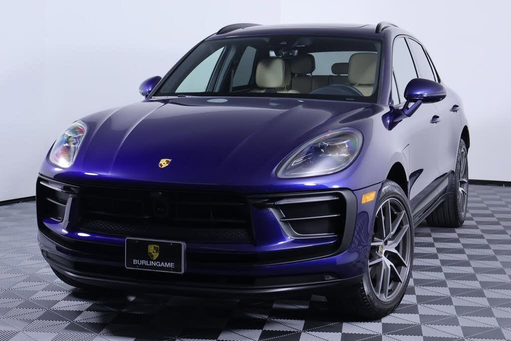 2025 Porsche Macan AWD