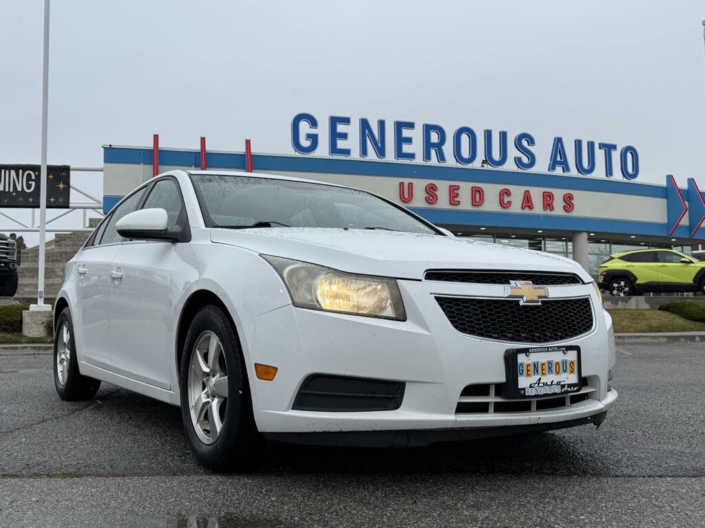 2011 Chevrolet Cruze 2LT Sedan FWD