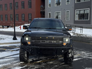 Ford F-150 SVT Raptor SuperCrew 4WD