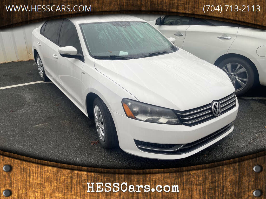 2015 Volkswagen Passat 1.8T Wolfsburg Edition FWD