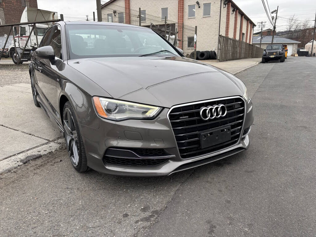 2016 Audi A3 2.0T quattro Premium Plus Sedan AWD