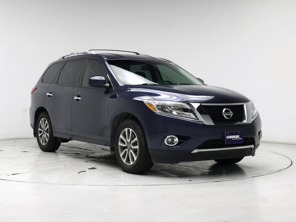 2016 Nissan Pathfinder SV
