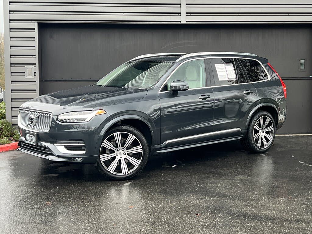 2022 Volvo XC90 T6 Inscription 7-Passenger AWD