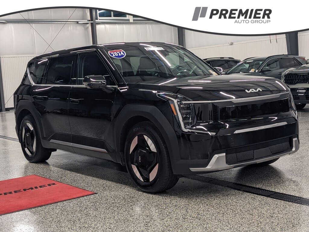 2024 Kia EV9 Light Long Range RWD