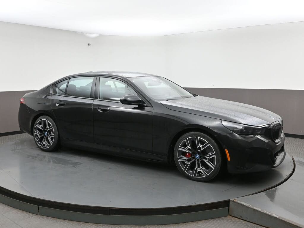 2025 BMW i5 xDrive40 AWD