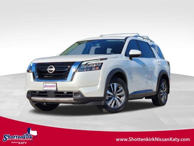 2025 Nissan Pathfinder SL FWD