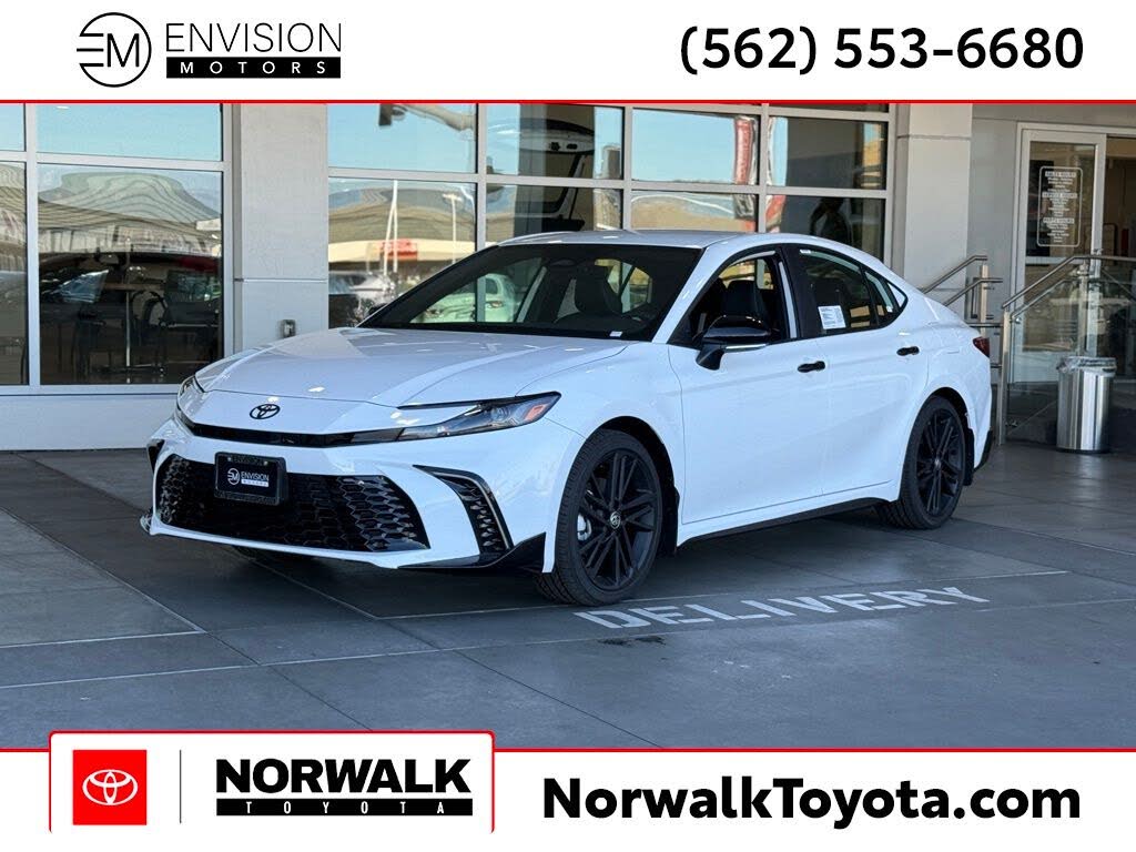 2026 Toyota Camry Nightshade FWD