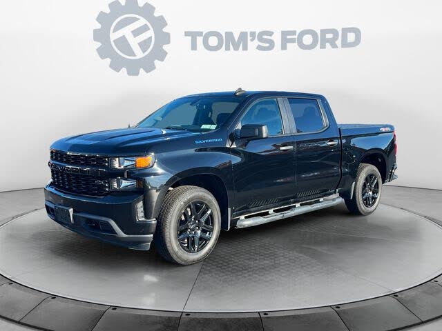 2022 Chevrolet Silverado 1500 Custom Crew Cab 4WD
