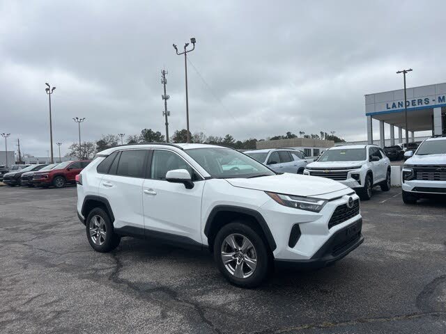 2023 Toyota RAV4 XLE AWD