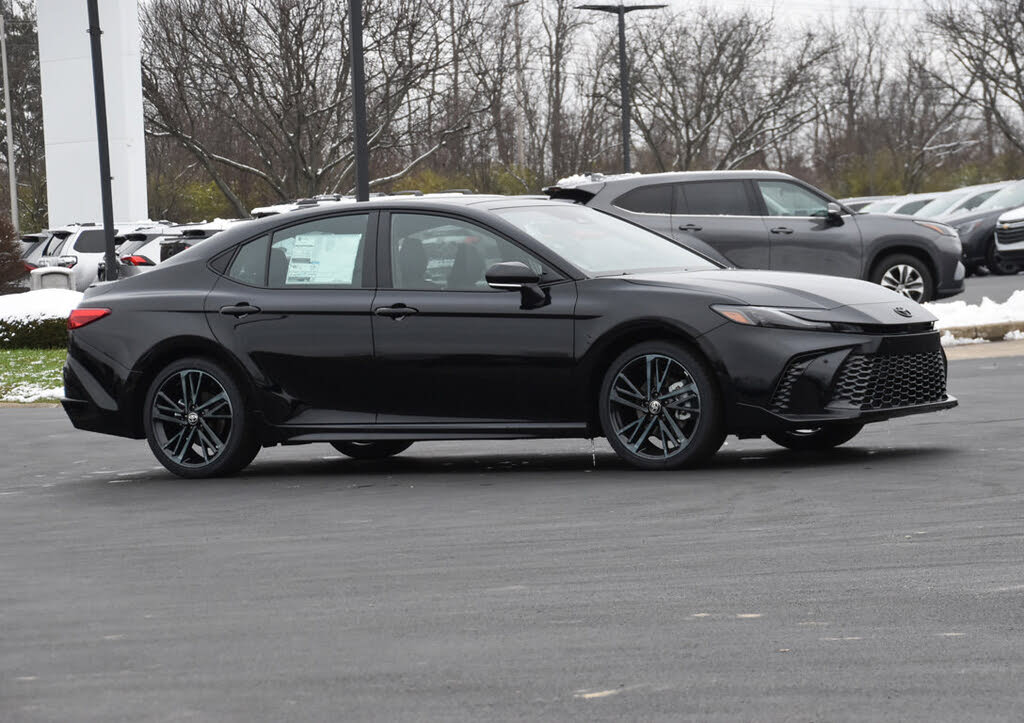 2026 Toyota Camry XSE FWD