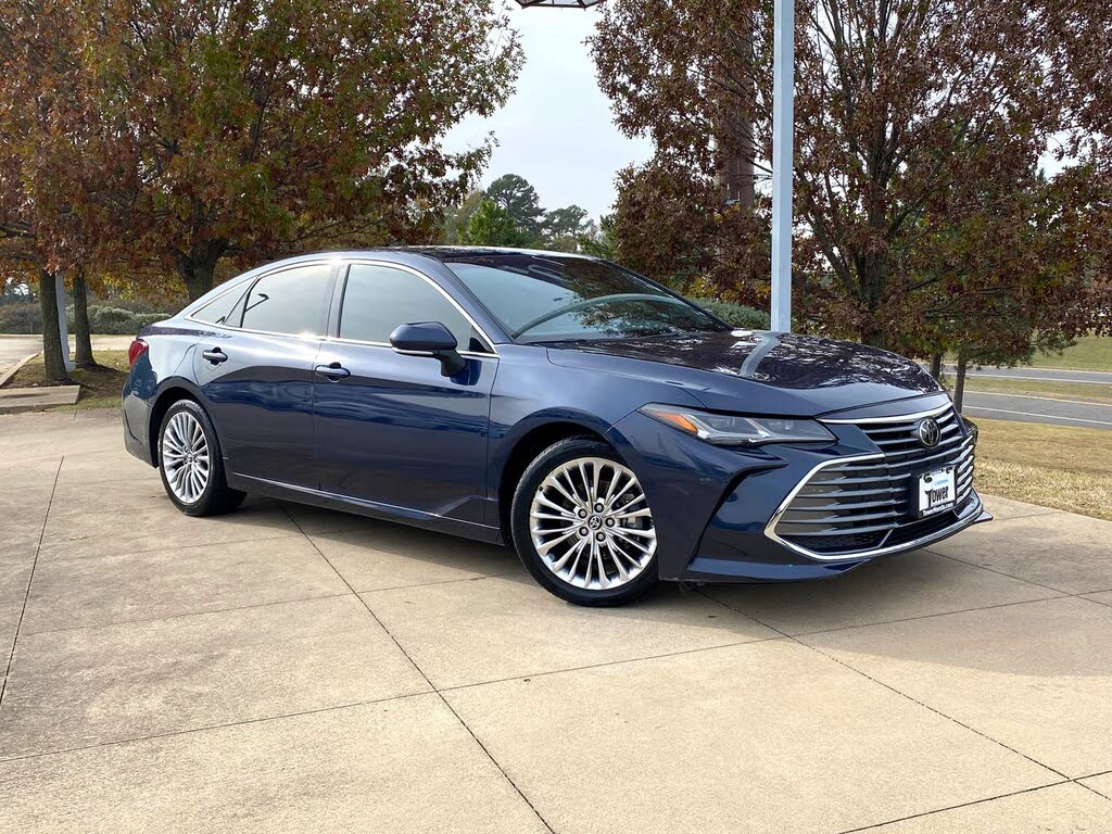 2019 Toyota Avalon Limited FWD