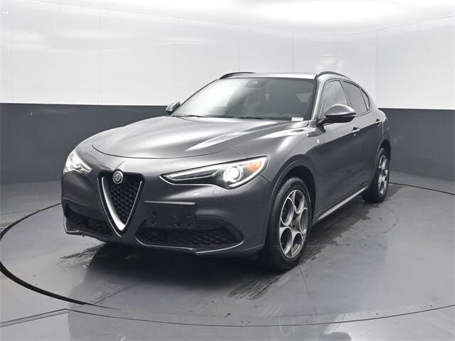 2022 Alfa Romeo Stelvio Ti AWD