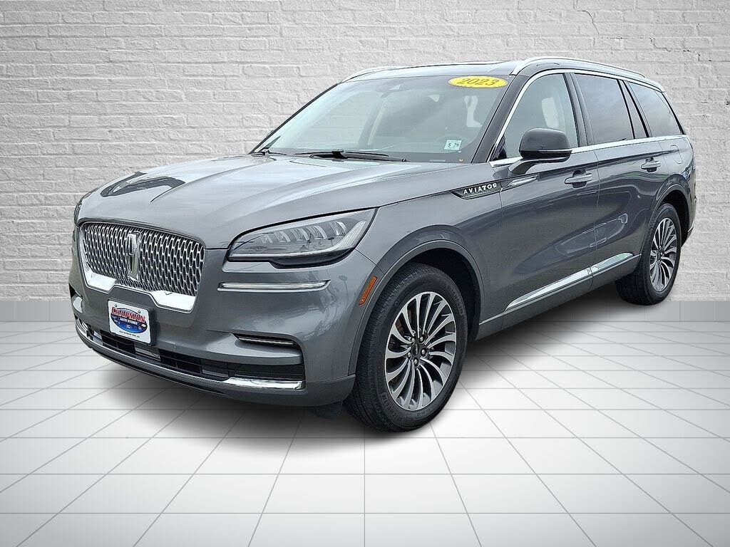 2023 Lincoln Aviator Standard AWD