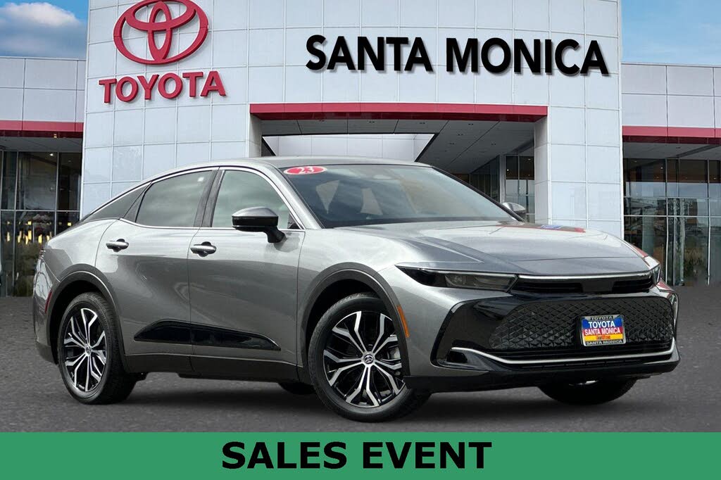 2023 Toyota Crown XLE AWD