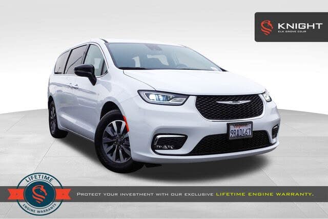 2024 Chrysler Pacifica Hybrid Select FWD