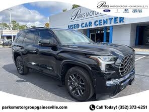 Toyota Sequoia Platinum 4WD