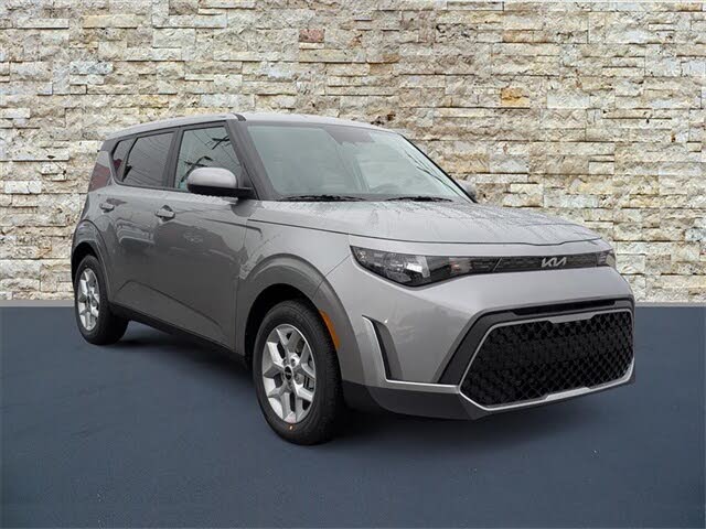2025 Kia Soul LX FWD