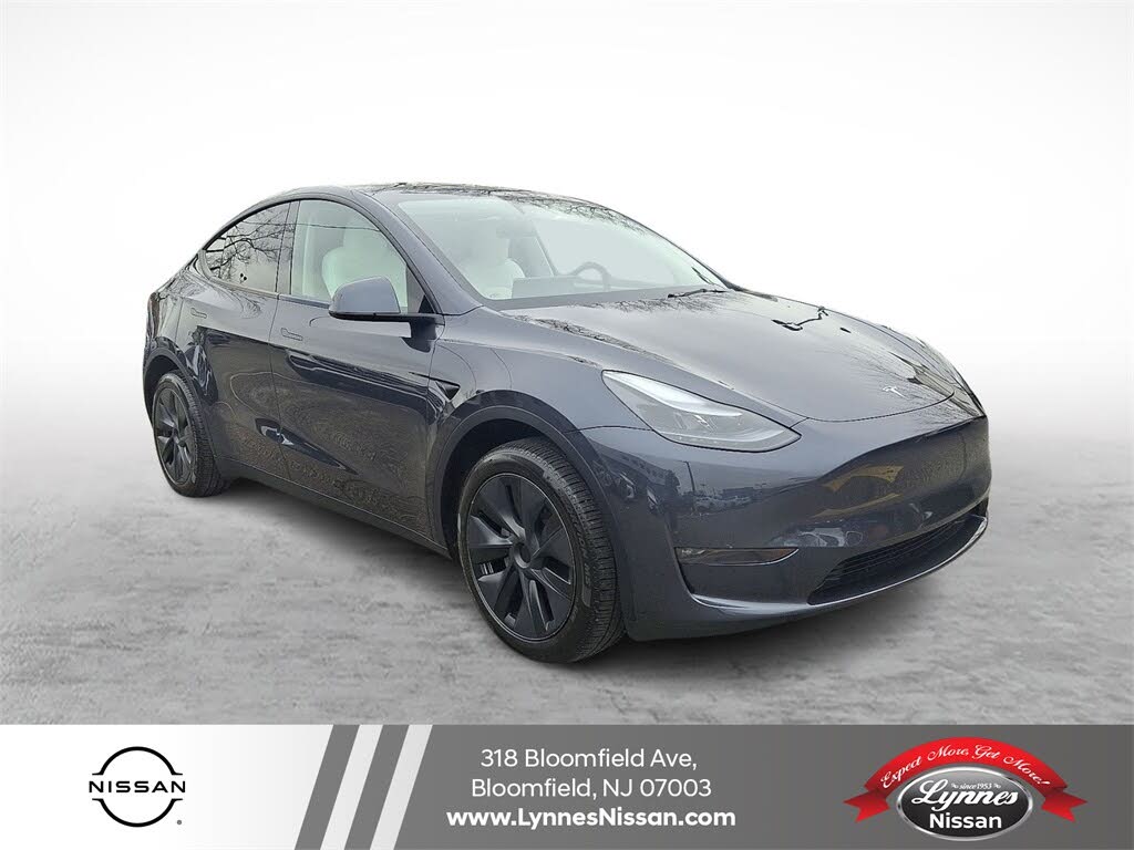 2025 Tesla Model Y Long Range AWD