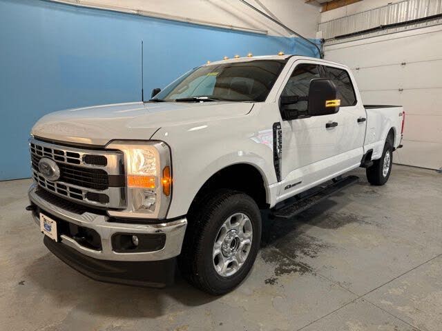 2026 Ford F-250 Super Duty XLT Crew Cab 4WD