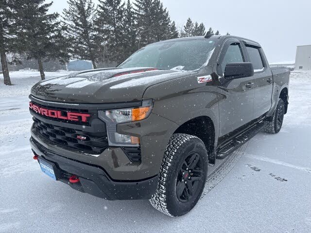 2023 Chevrolet Silverado 1500 Custom Trail Boss Crew Cab 4WD