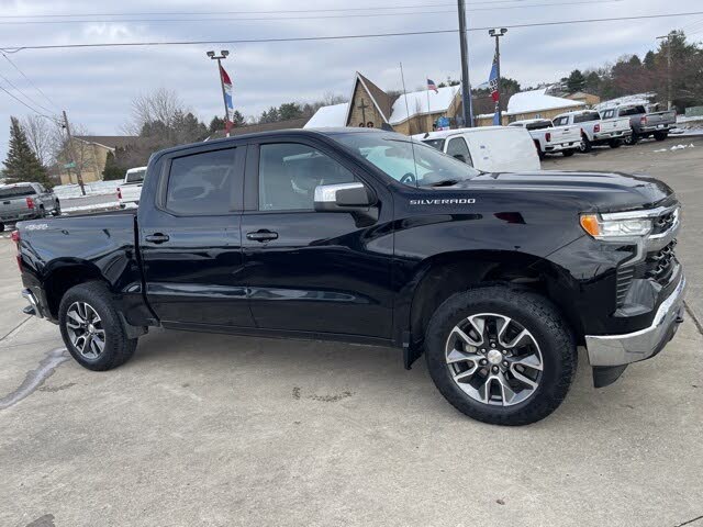 2023 Chevrolet Silverado 1500 LT Crew Cab 4WD
