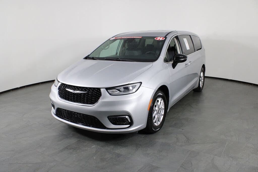 2024 Chrysler Pacifica Touring L FWD