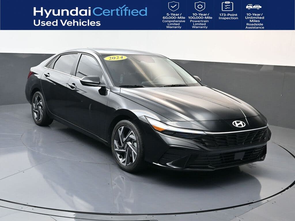 2024 Hyundai Elantra SEL FWD