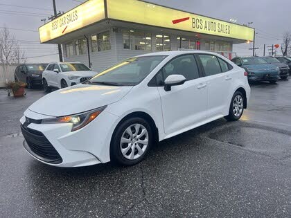 2024 Toyota Corolla LE FWD