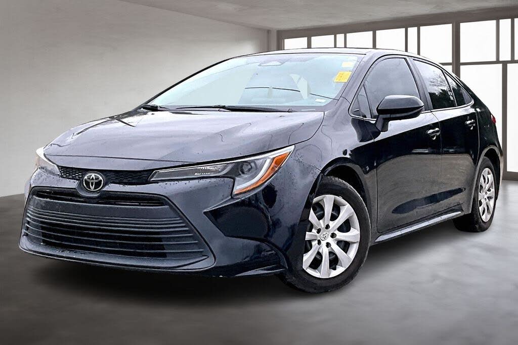 2024 Toyota Corolla LE FWD