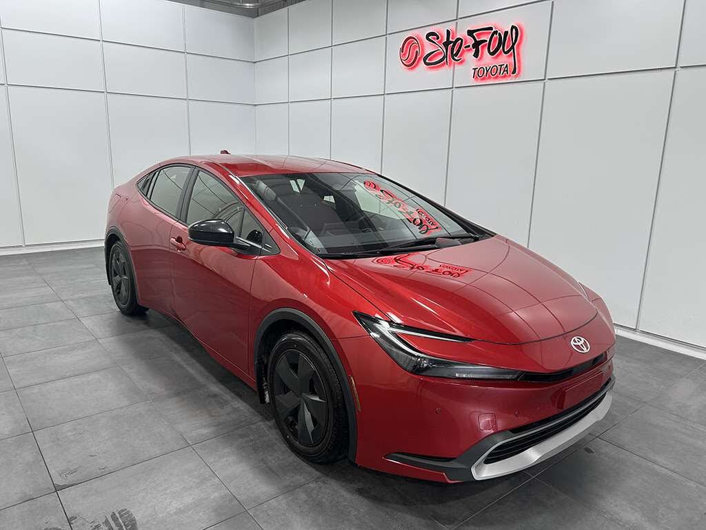 Toyota Prius Prime SE FWD 2024