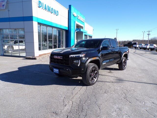 2025 GMC Canyon Elevation Crew Cab 4WD