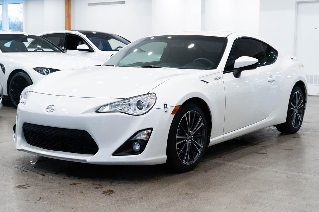 2013 Scion FR-S Base