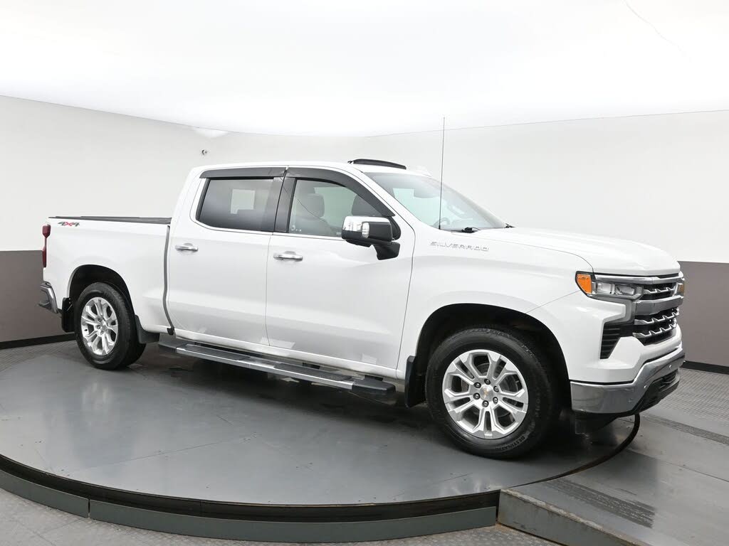 2023 Chevrolet Silverado 1500 LTZ Crew Cab 4WD