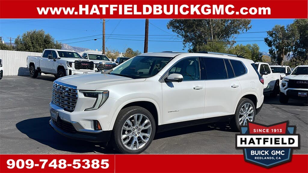 2025 GMC Acadia Denali AWD