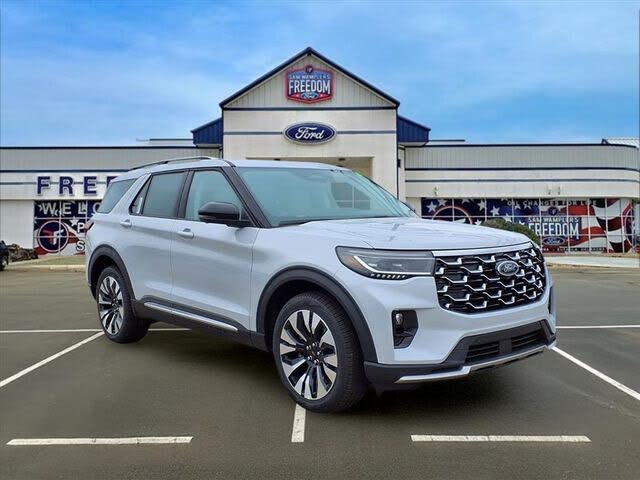2026 Ford Explorer Platinum AWD