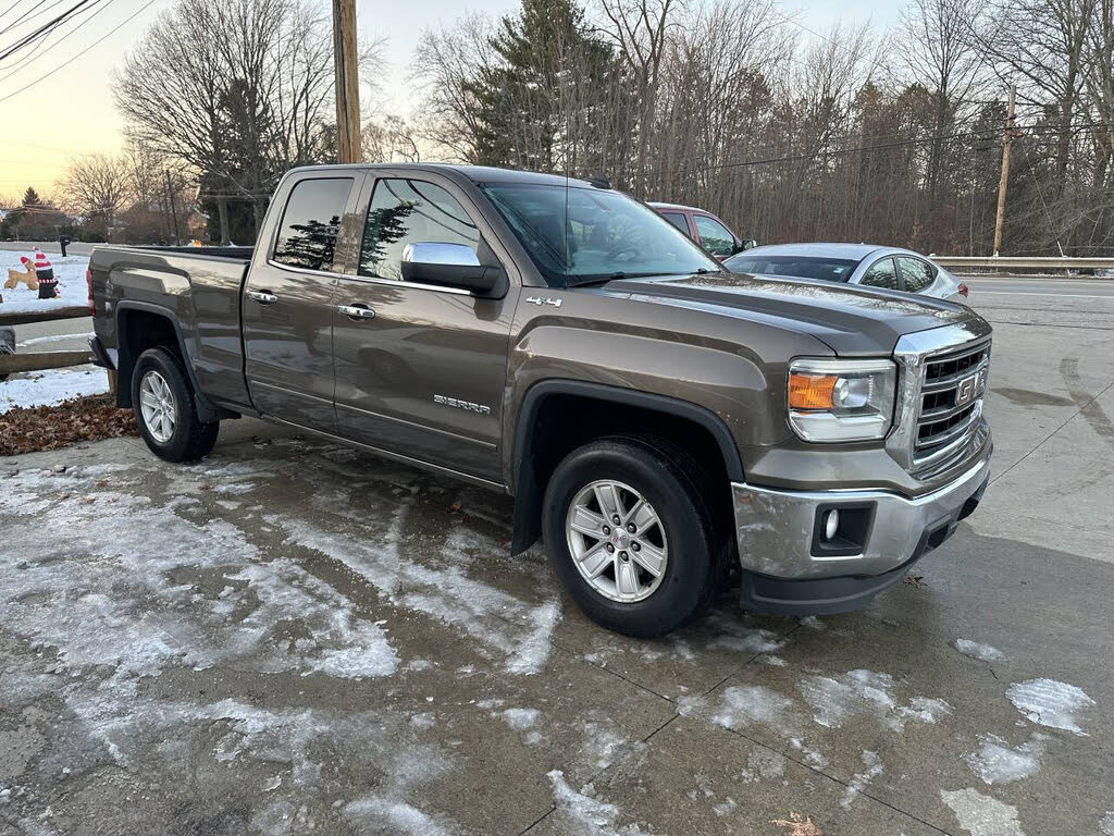 2015 GMC Sierra 1500 SLE Double Cab 4WD