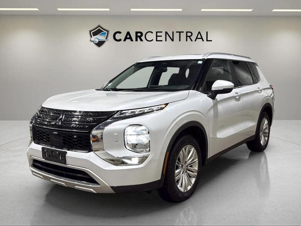 2022 Mitsubishi Outlander SE S-AWC