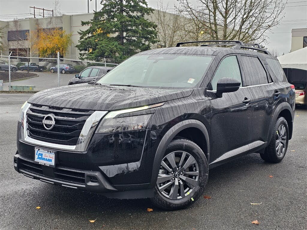 2025 Nissan Pathfinder SV 4WD