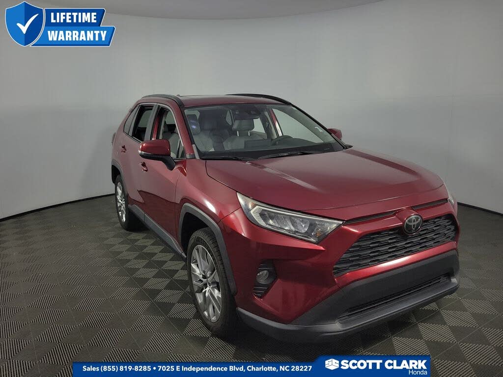 2019 Toyota RAV4 XLE Premium FWD